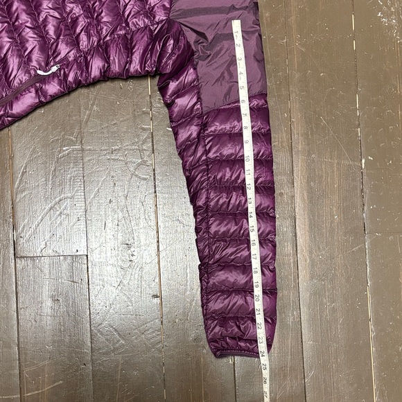 Outdoor Research Women’s Down Hoodie Amethyst Jacket Medium NWT - Picture 9 of 9